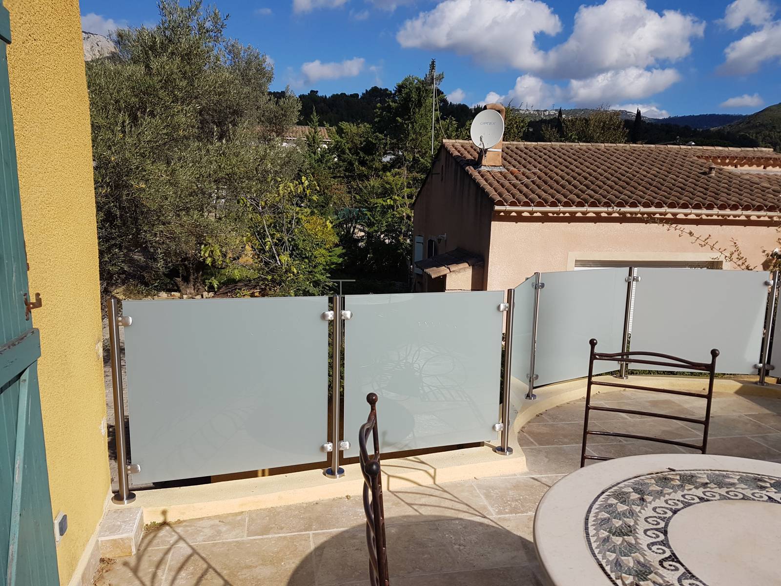 Garde-corps sur mesure en inox et verre La Valette du Var