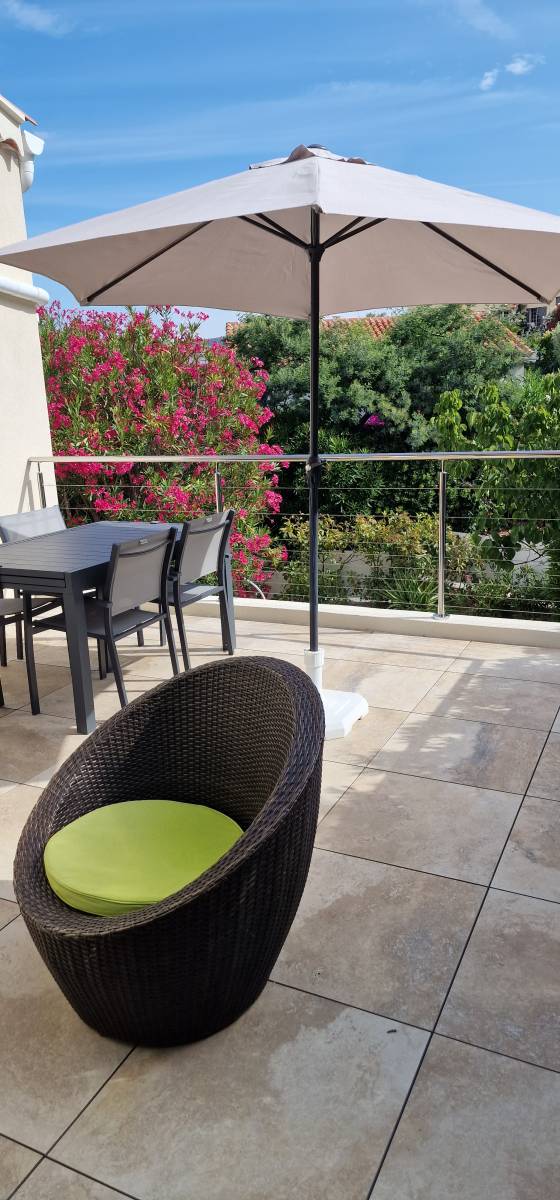 Terrasse, balcon ou encore escalier, n'attendez-plus pour sécuriser votre extérieur et faites appel à SHM 83 à Toulon