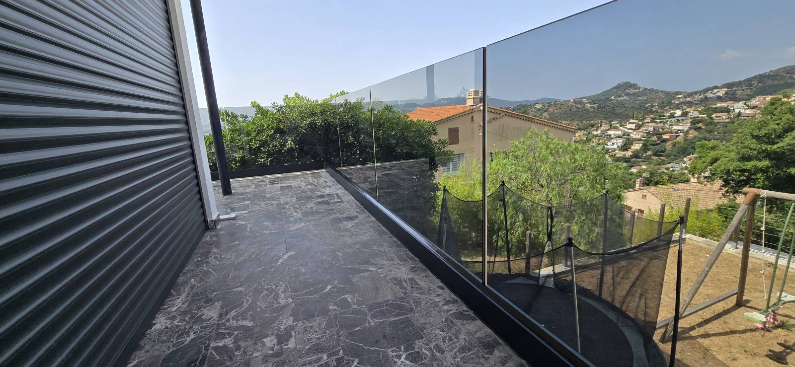 Conception de protection de terrasse à la Crau