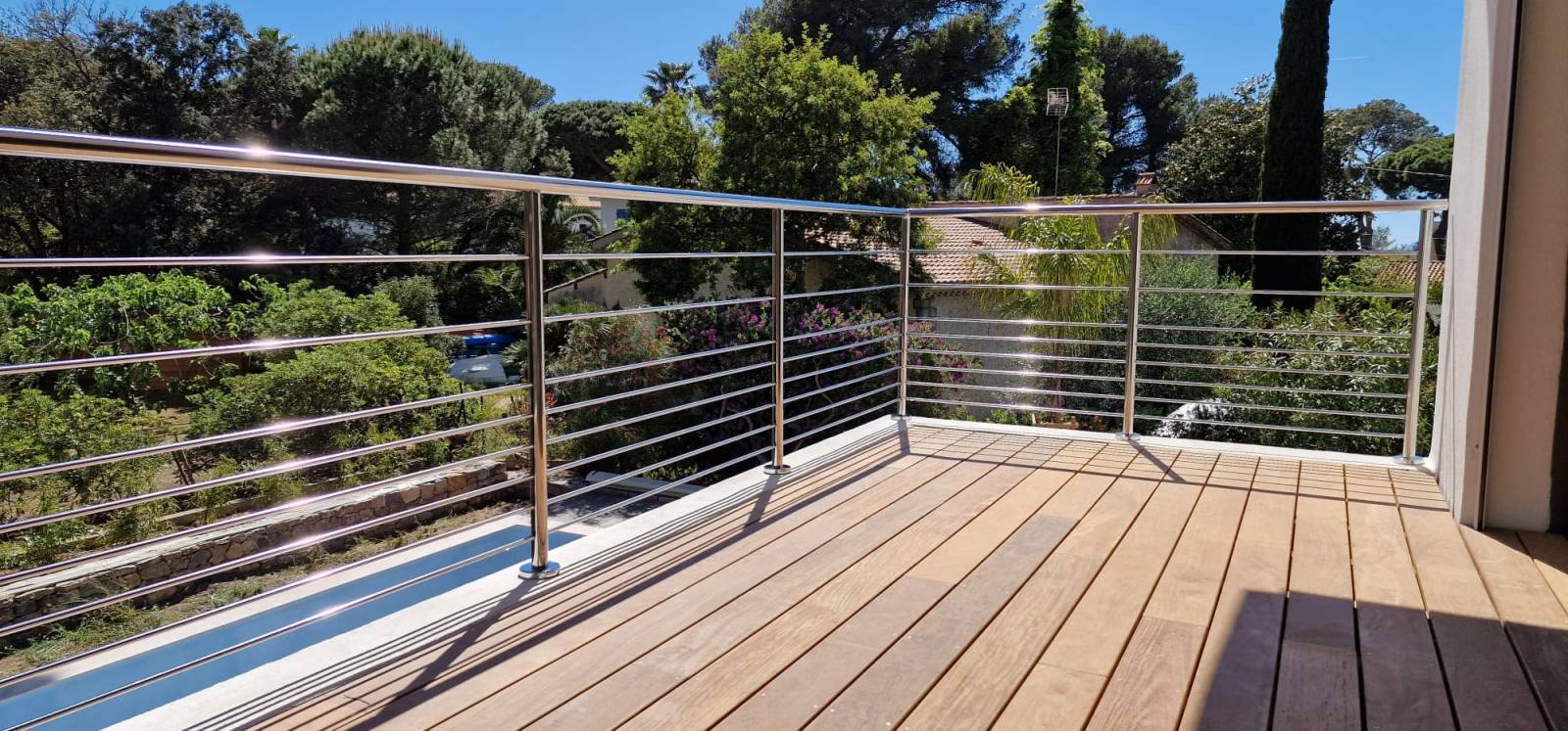 Sécurisation d'une terrasse sur une villa rénovée à l'est de Toulon