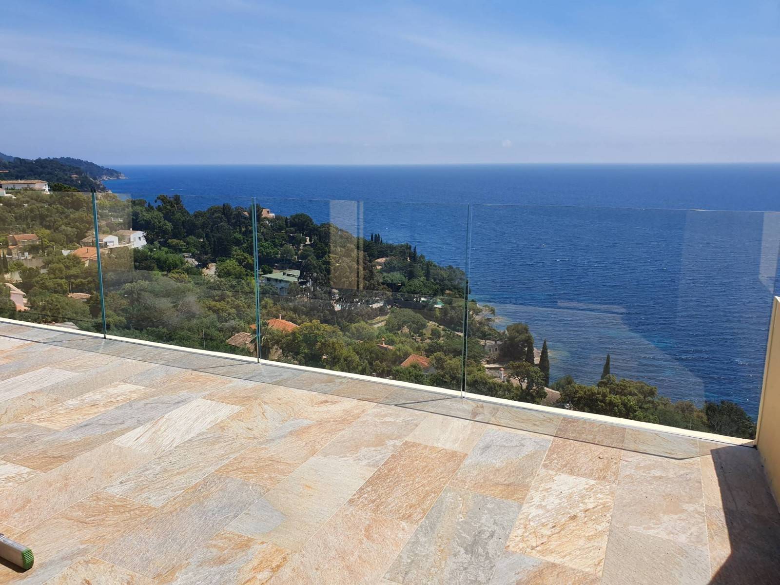 garde corps verre pour conserver la vue Toulon
