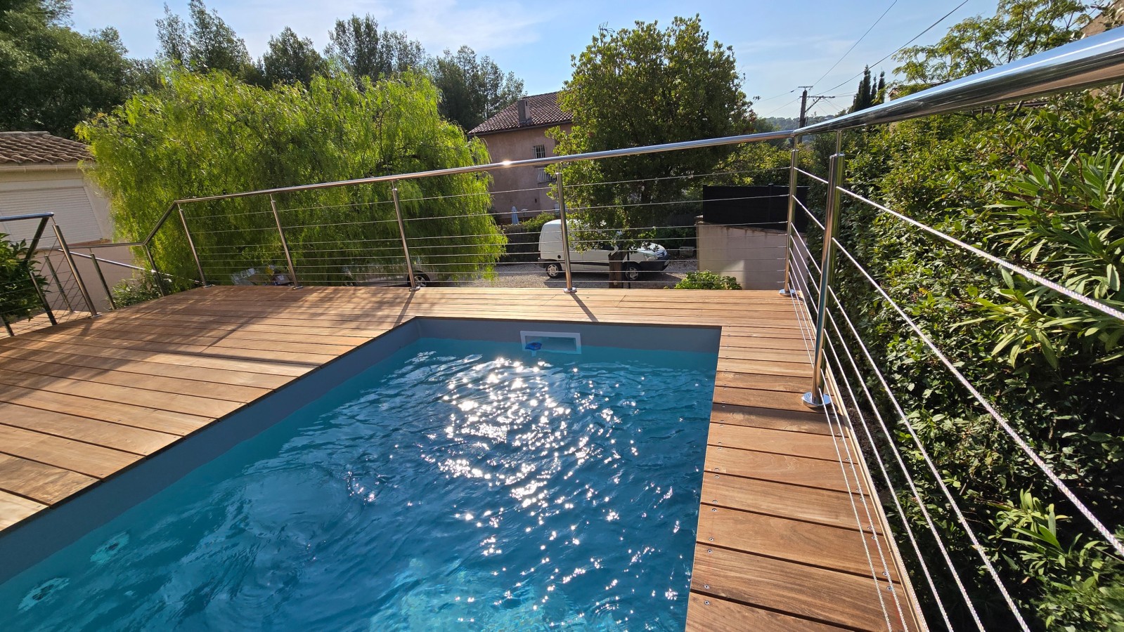 Vue d’ensemble de l’installation à Sanary-sur-Mer.