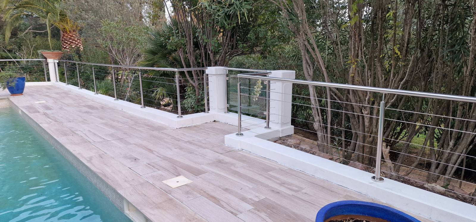 Installation d'une balustrade pour terrasse en hauteur à La Garde