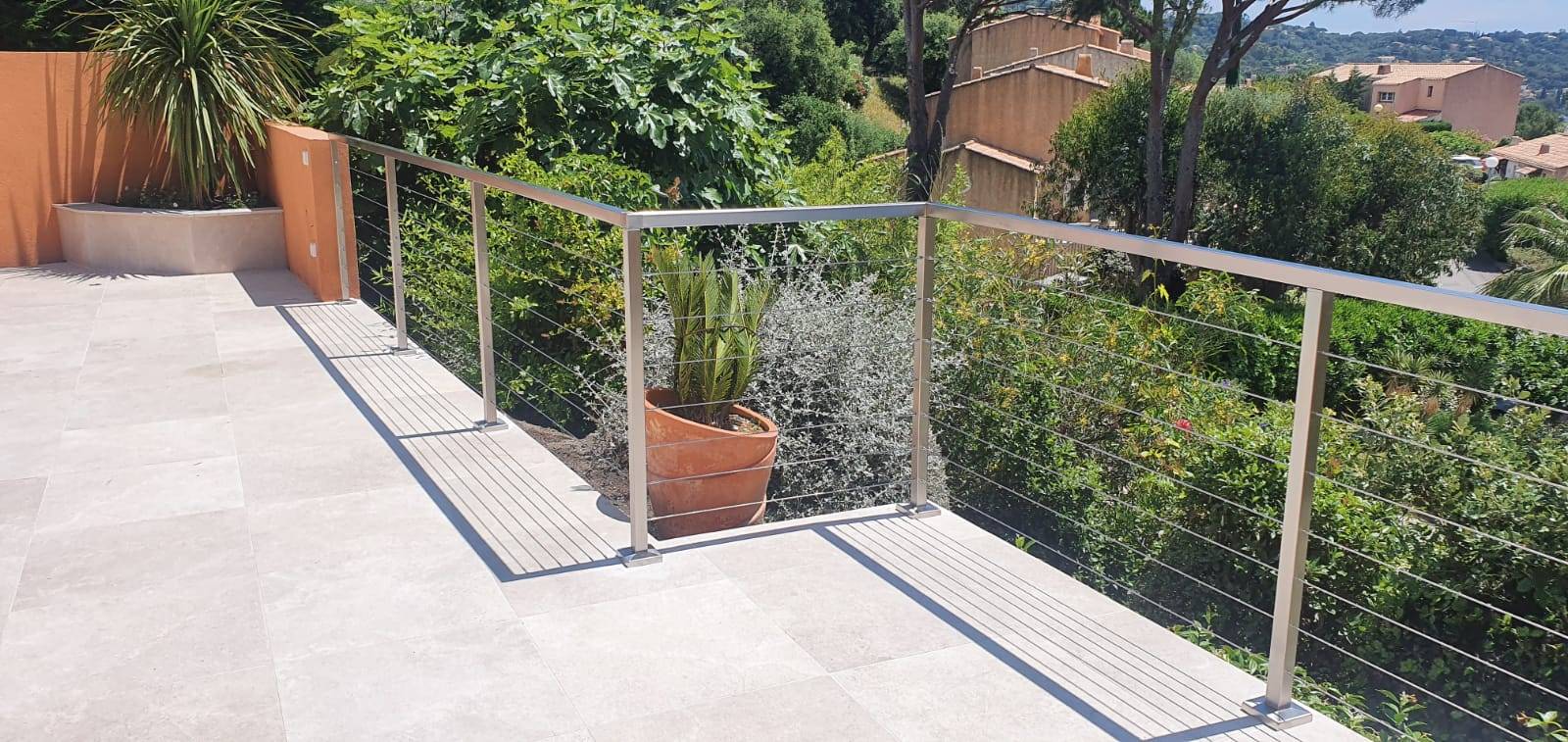Garde(corps inox/câble pour terrasse sur Toulon