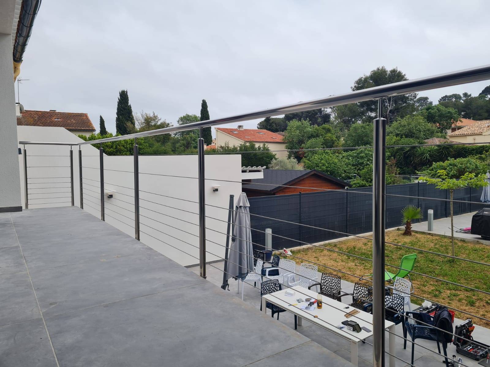 Sécuriser un terrasse par un garde-corps inox/câbles à Toulon