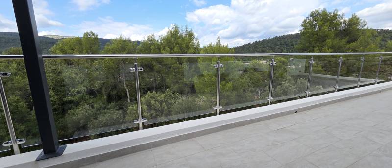 Pose de délimitation de balcon au Cannet