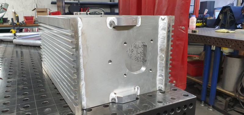 Réalisation de Soudures sur coffret en aluminium près de Toulon