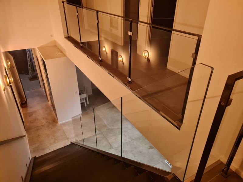 Rampe d'escaliers à la Crau