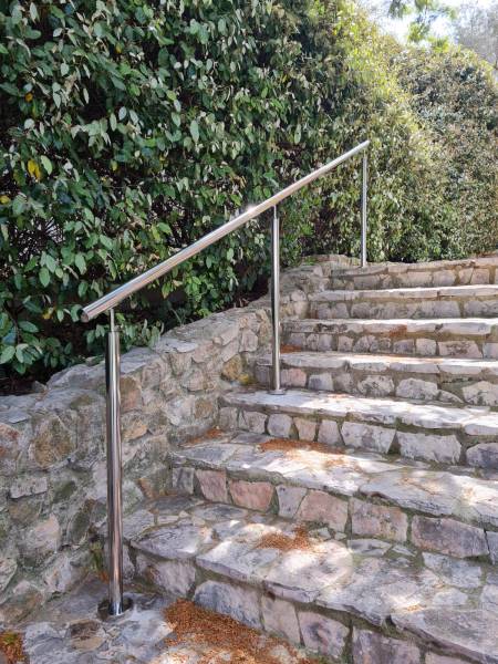 Rampe d'escalier en inox La Garde dans le 83