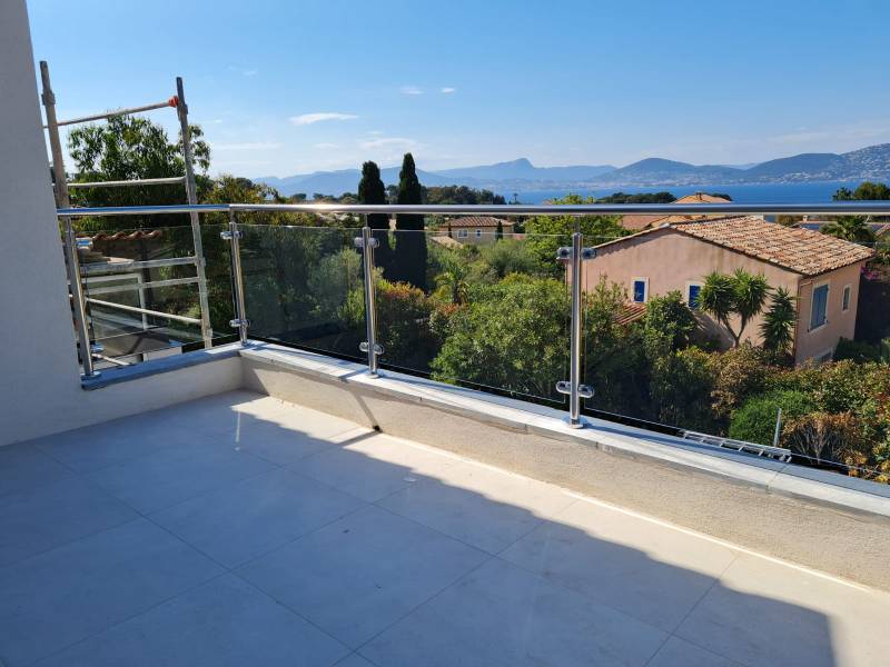 Garde-corps pour sécuriser une terrasse à Hyères