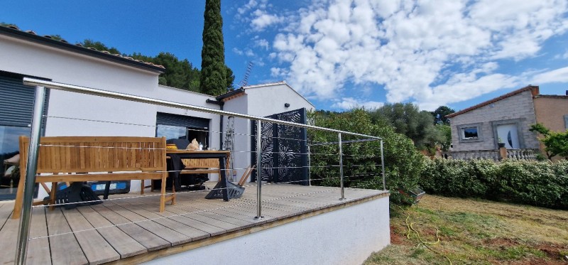Nouveau chantier de garde-corps en inox poli et câbles à La Crau : une réalisation signée SHM