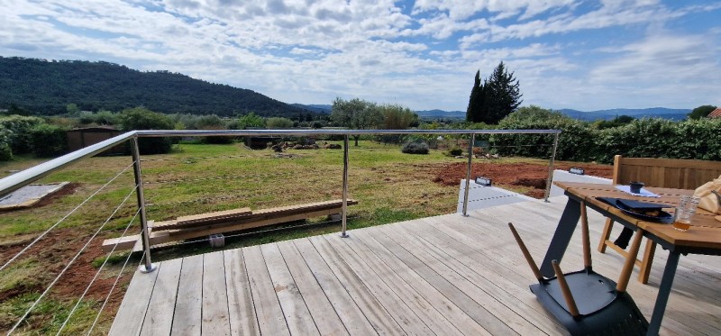 Nouveau chantier de garde-corps en inox poli et câbles à La Crau : une réalisation signée SHM