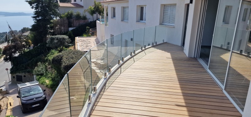 Notre zone d'activité pour ce service Prix pour la construction et la pose d'un garde-corps pour balcon d'une maison à Toulon dans le Var