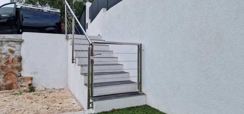 Rampe escaliers Sollies-Pont